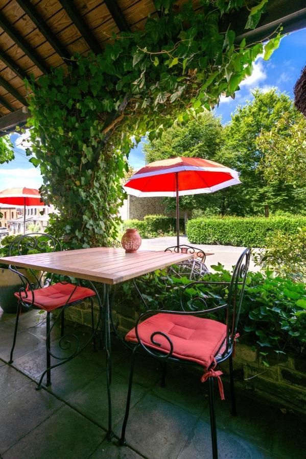 Hotel Le Barbouillon Vencimont Eksteriør bilde